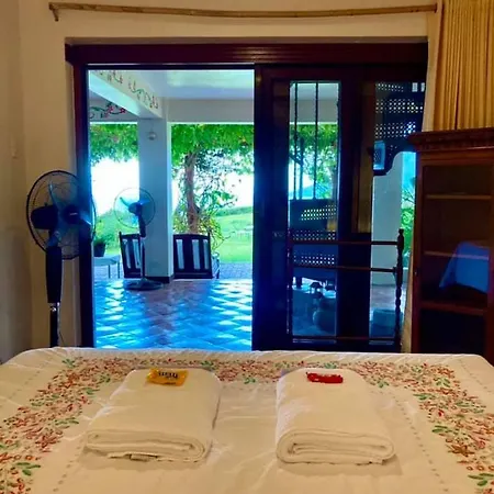 Ataalaya Farmhouse Batangas Exterior photo